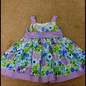 Girls dress